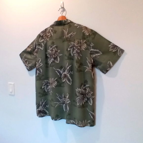 CROFT & BARROW HAWAIIAN SHIRT - Picture 7 of 11